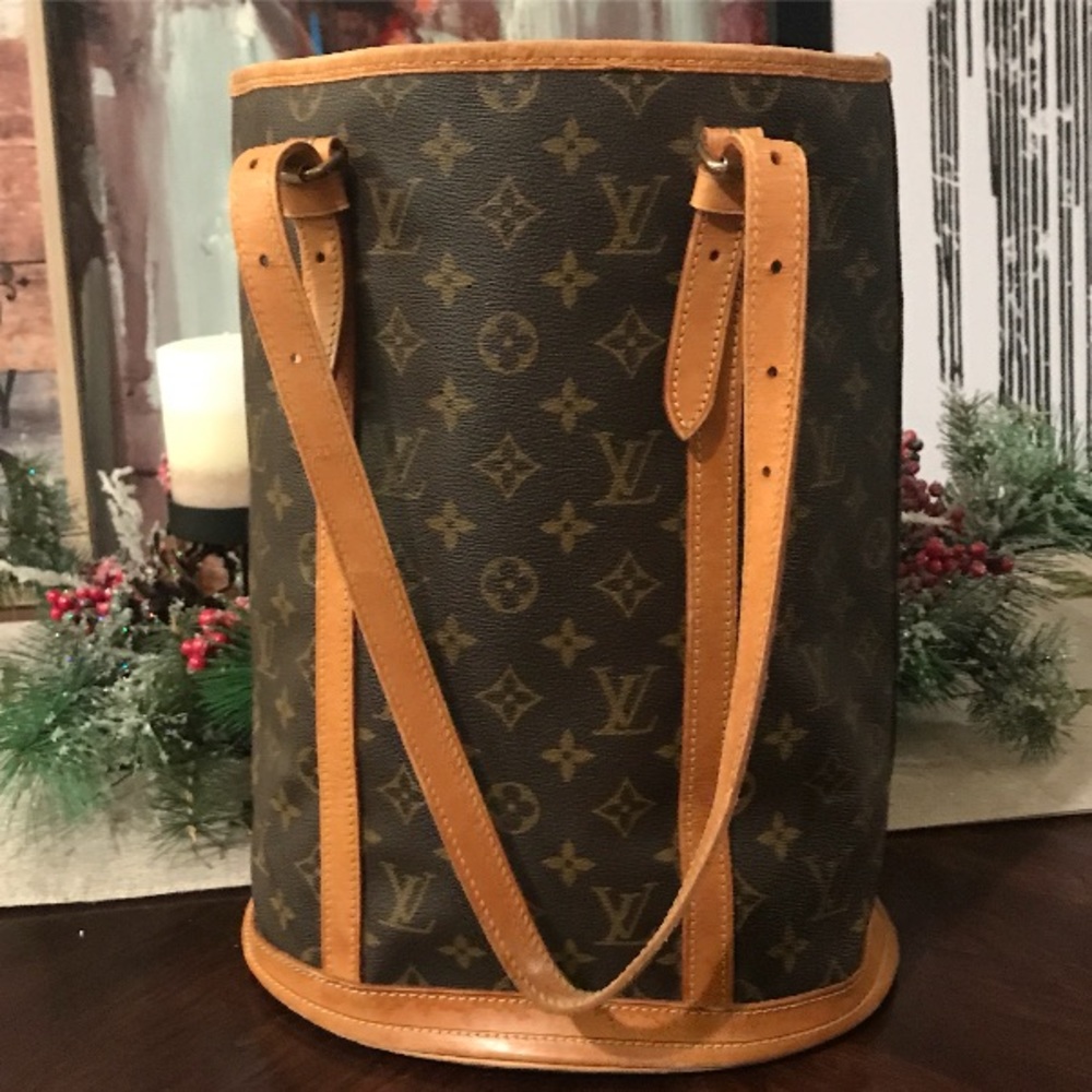 Authentic Louis Vuitton Bucket GM